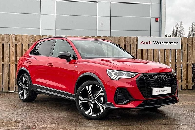 Progressive red metallic Used 2025 Audi Q3 Black Edition SUV | £35,499 (Fair price) - Image 1/4