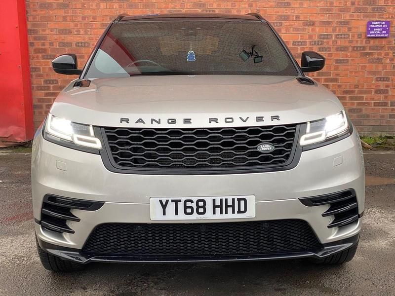 Used Land Rover Range Rover Velar R-Dynamic 240 HP (176 kW) 2018 Gold SUV