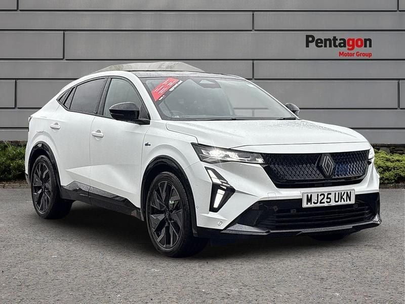 White Used 2025 Renault Rafale Iconic Esprit Alpine SUV | £31,450 (Fair price) - Image 1/4