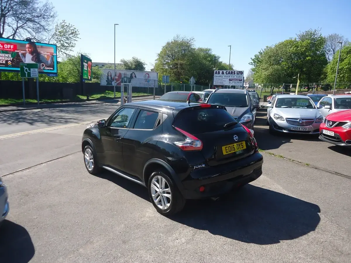 Used Nissan Juke Acenta Premium 110 HP (80 kW) 2014 Black SUV