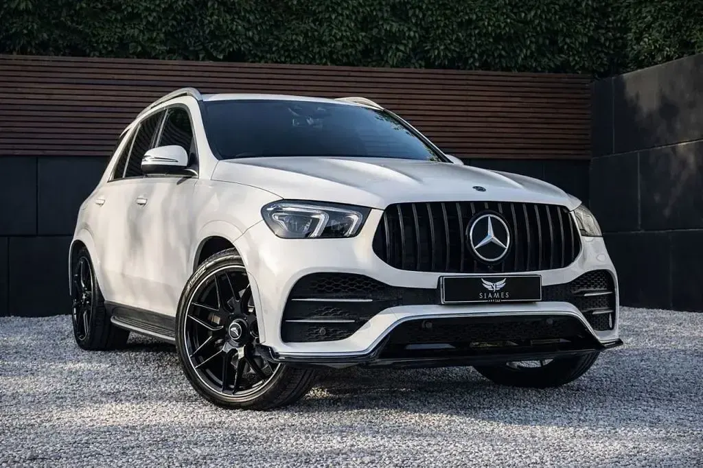 Used Mercedes GLE300 AMG line 2019 White SUV