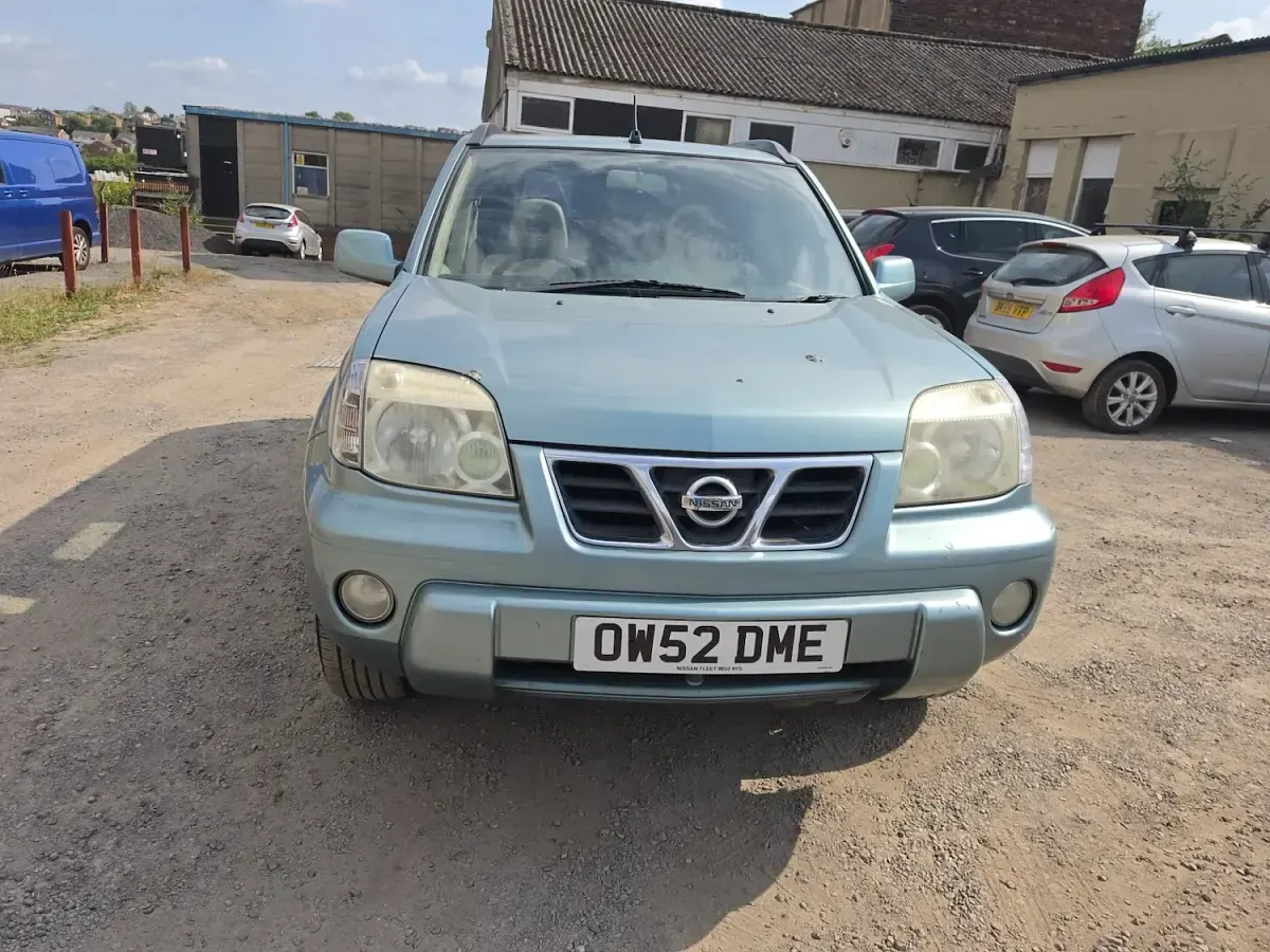 Used Nissan X-Trail SE 136 HP (100 kW) 2003 Grey SUV