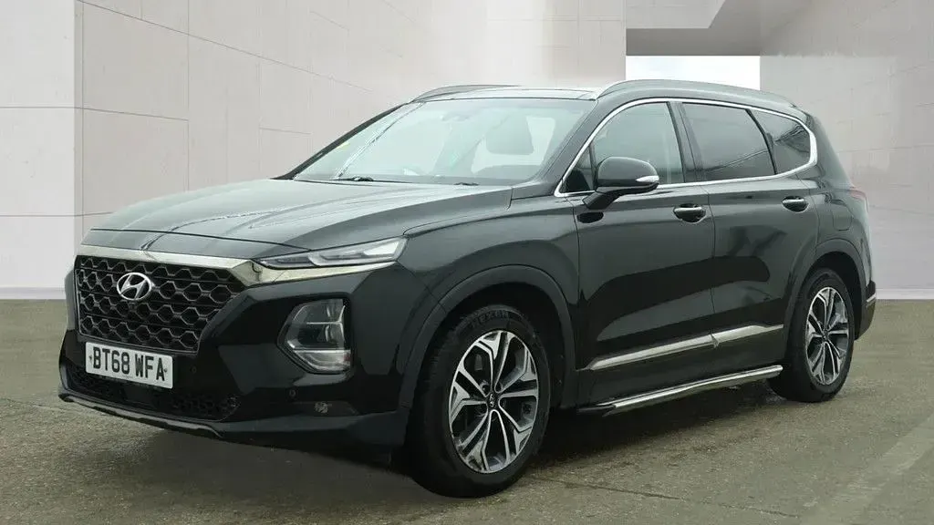 Used Hyundai Santa Fe Premium SE 200 HP (147 kW) 2018 Black SUV