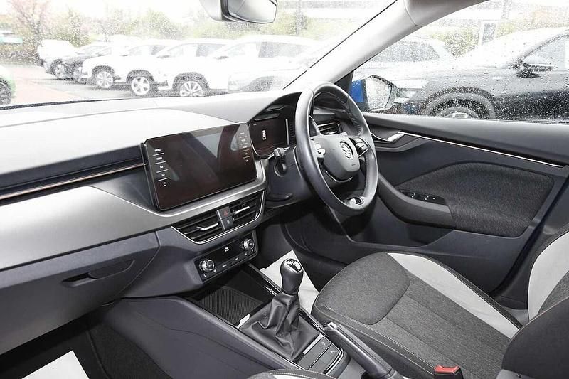 Used Skoda 110 R SE L Executive 81 HP (59 kW) 2022 Race blue metallic Estate