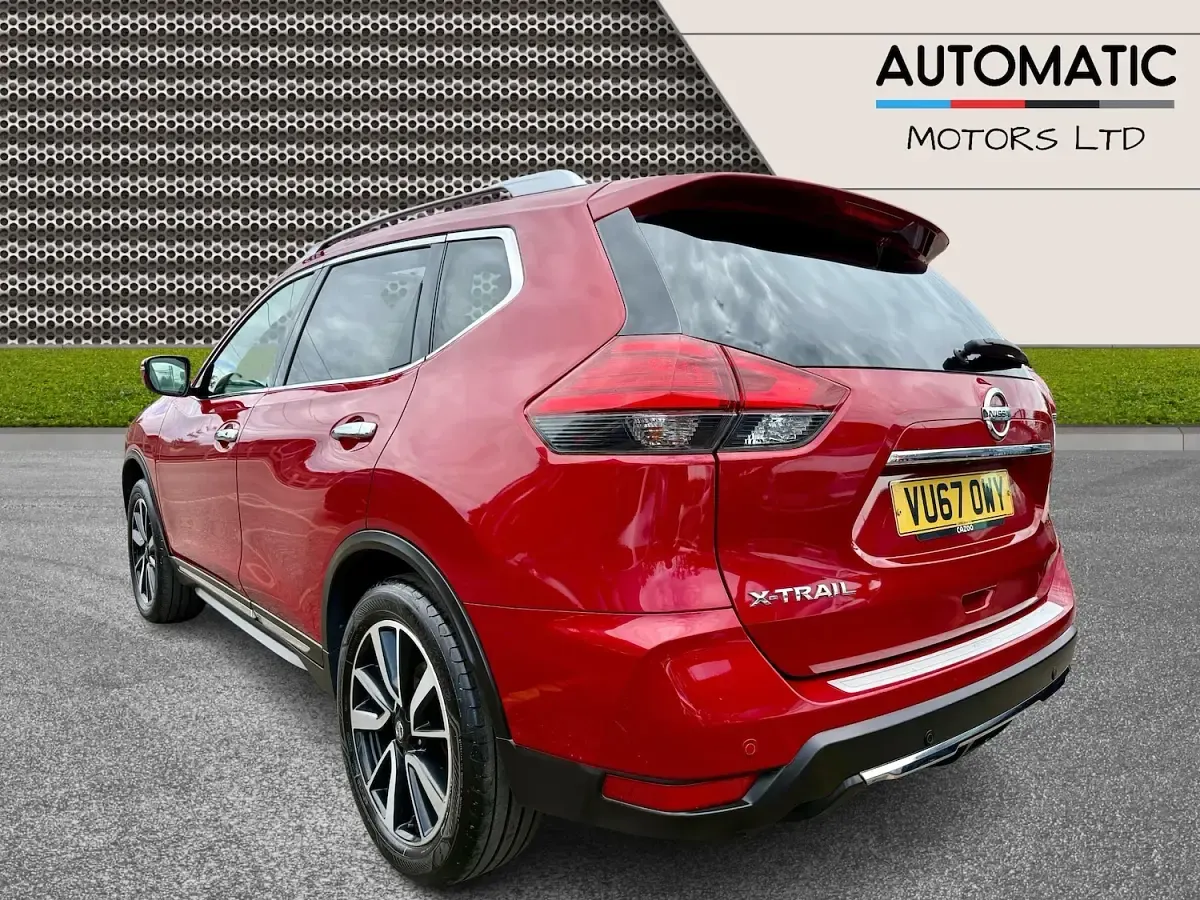 Used Nissan X-Trail Tekna 130 HP (95 kW) 2017 Red SUV
