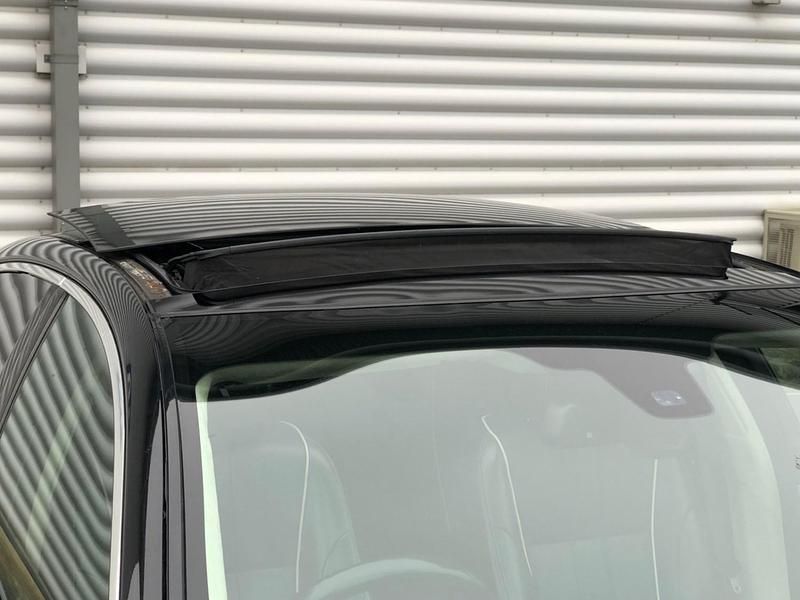 Used Jaguar XJ Portfolio 275 HP (202 kW) 2014 Black Sedan