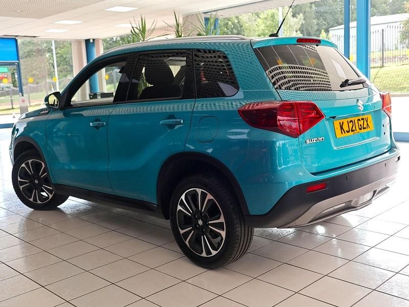 Used Suzuki Vitara SZ5 129 HP (94 kW) 2021 Atlantis turquoise SUV