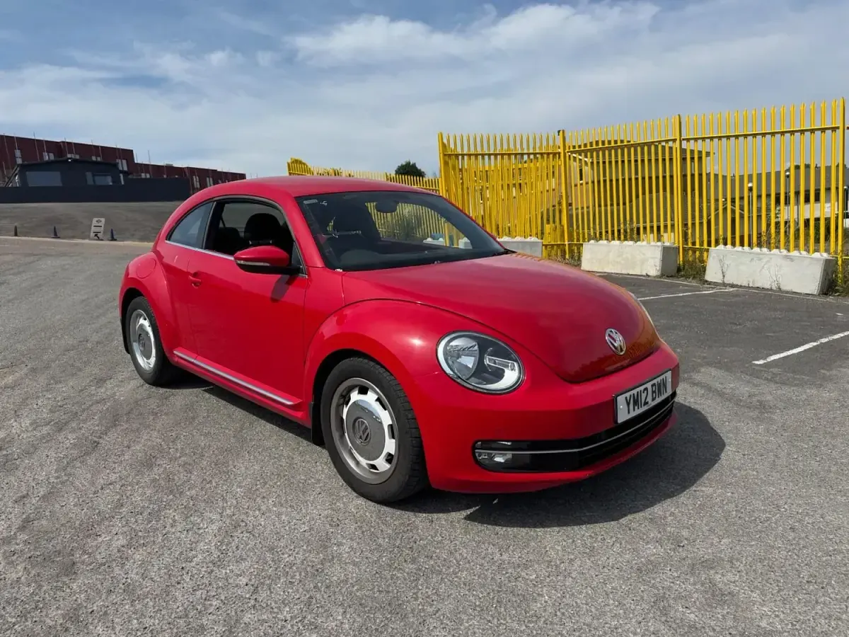 Used VW Beetle Design 157 HP (115 kW) 2012 Red Hatchback