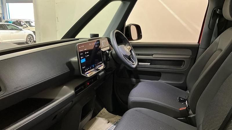 Used VW ID. Buzz 210 kW (286 HP) 2025 MPV