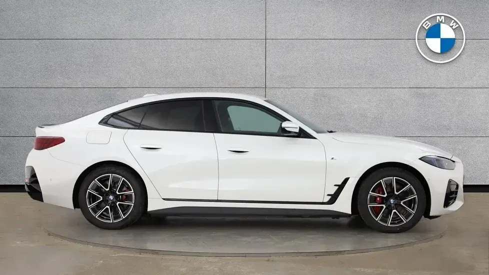 Usado BMW i4 M Sport 246 kW (335 CV) 2025 Blanco Berlina