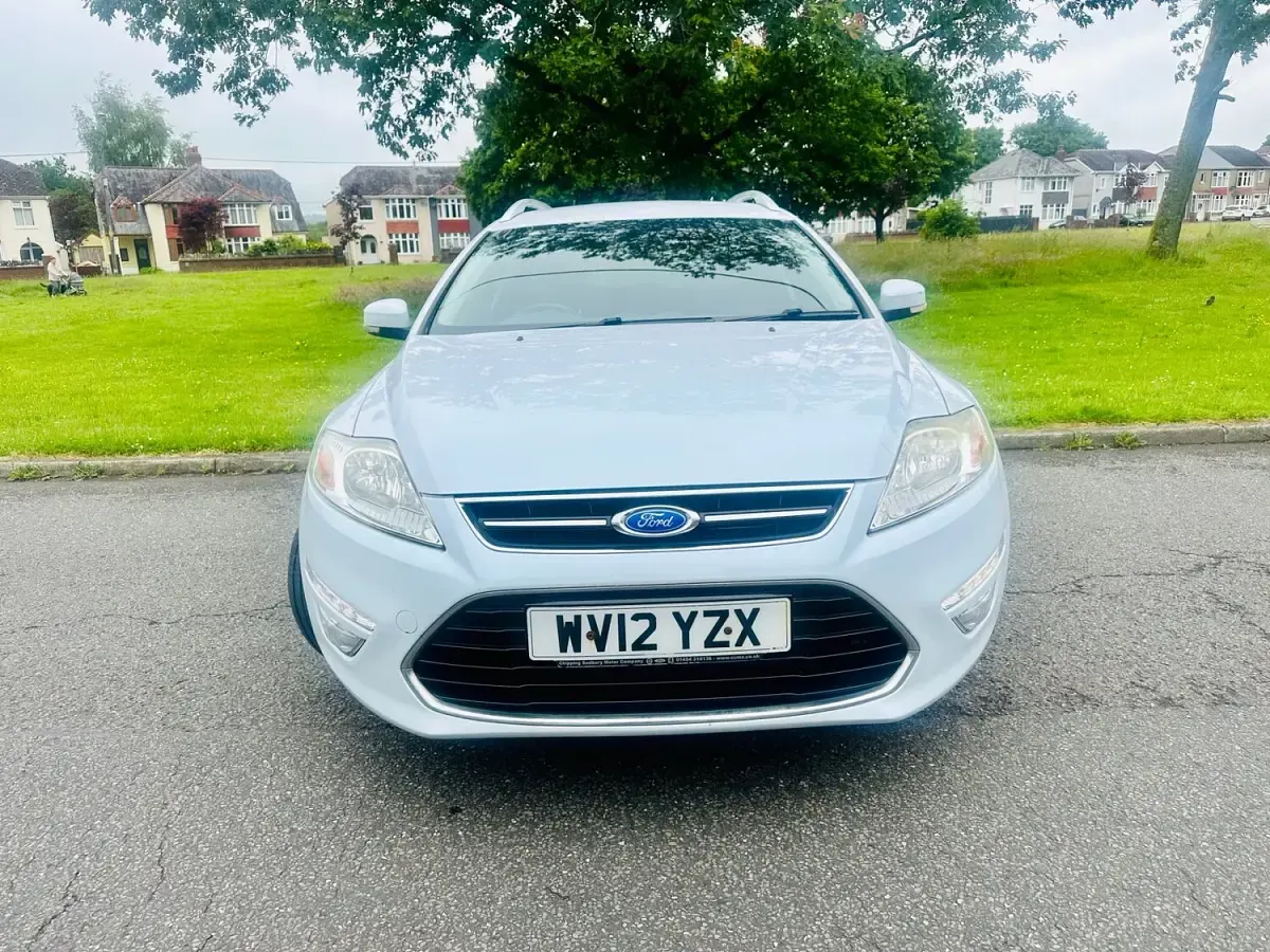Used Ford Mondeo Titanium 163 HP (119 kW) 2012 White Estate