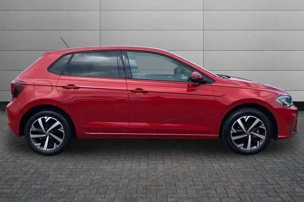 Used VW Polo Match 95 HP (69 kW) 2026 Kings red Hatchback