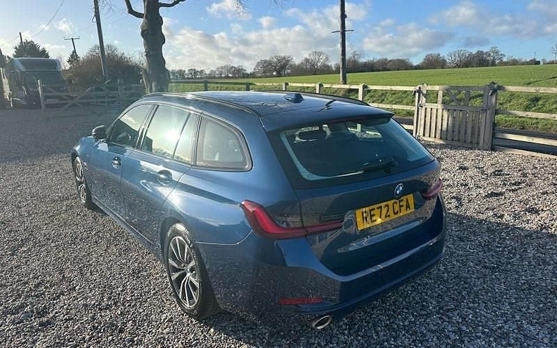Used BMW 330e Sport Line 292 HP (214 kW) 2024 Estate