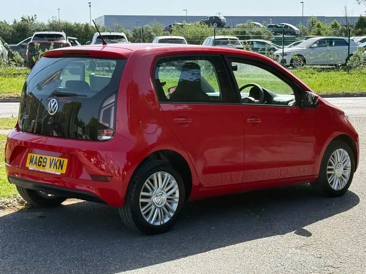 Used VW up! move up! 60 HP (44 kW) 2019 Red Hatchback