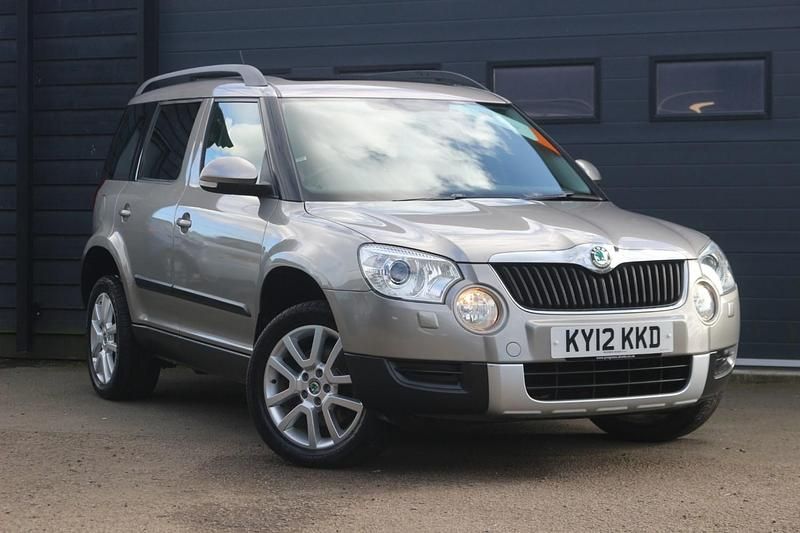 Used Skoda Yeti Elegance 170 HP (125 kW) 2012 Beige SUV