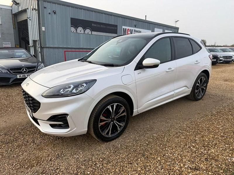 Used Ford Kuga ST-Line X 225 HP (165 kW) 2022 White SUV