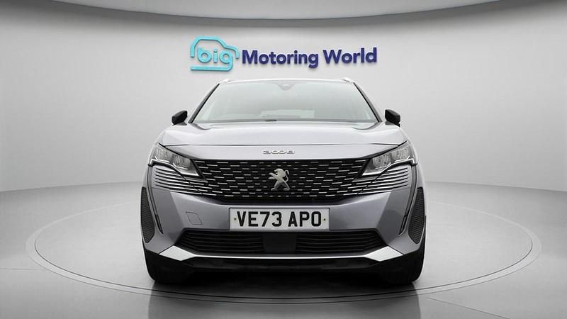 Used Peugeot 3008 Allure 130 HP (95 kW) 2023 Grey SUV