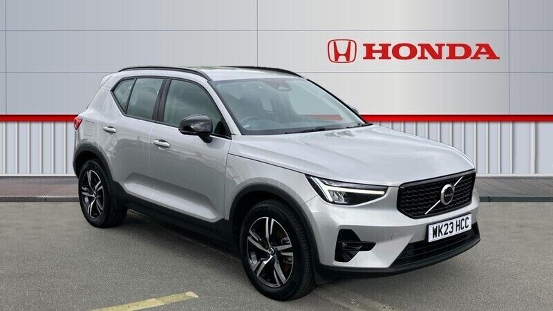 Used 2023 Volvo XC40 Plus SUV | £30,359 (Fair price) - Image 1/4