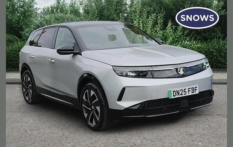 Used Vauxhall Grandland 156 kW (213 HP) 2025 Grey SUV