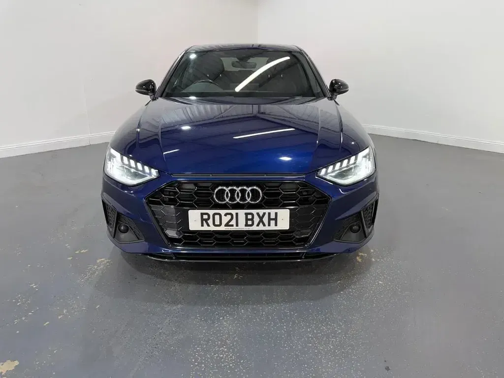 Used Audi A4 Black Edition 150 HP (110 kW) 2021 Blue Sedan