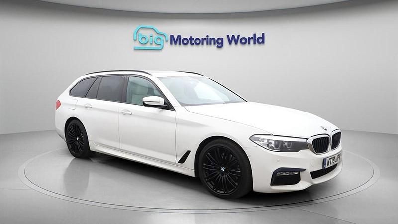 Used BMW 530 M Sport 252 HP (185 kW) 2018 White Estate