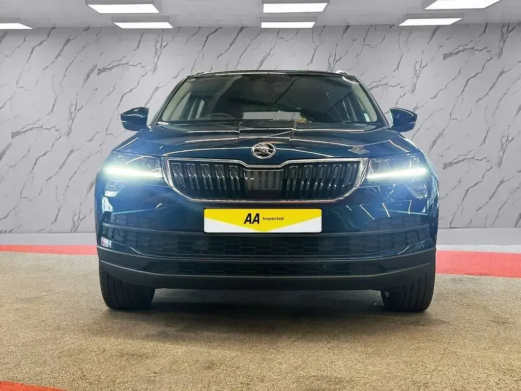 Gebraucht Skoda Karoq SE L 150 PS (110 kW) 2019 Blau SUV