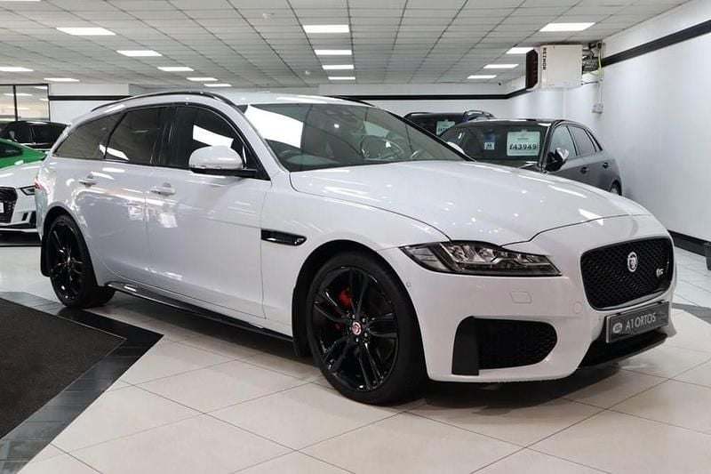 White Used 2017 Jaguar XF Sportbrake S Estate | £20,449 (Fair price) - Image 1/4