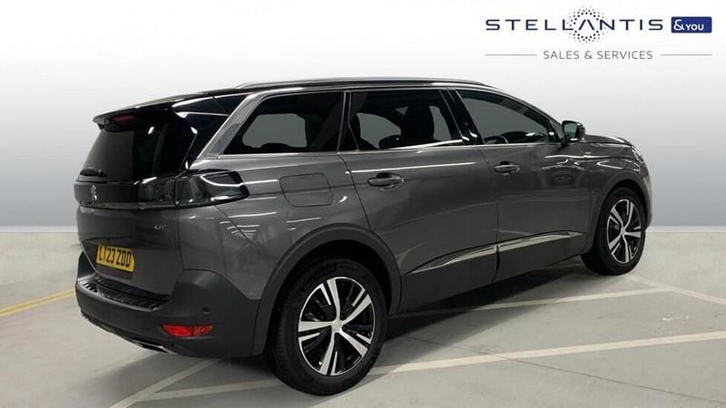 Used Peugeot 5008 GT 129 HP (94 kW) 2023 Grey SUV