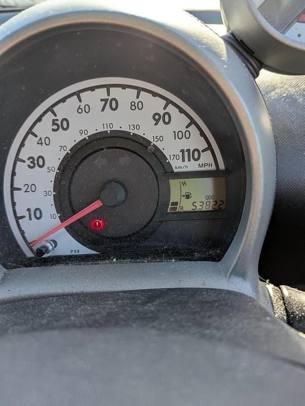 Used Citroën C1 VTR Sport 68 HP (50 kW) 2013 White Hatchback