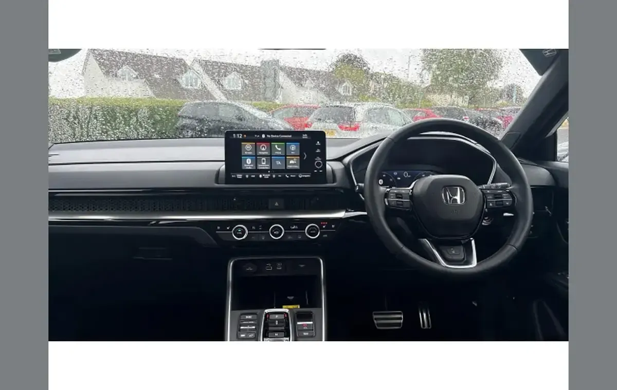 Używany Honda CR-V Advance 184 KM (135 kW) 2024 Biały SUV