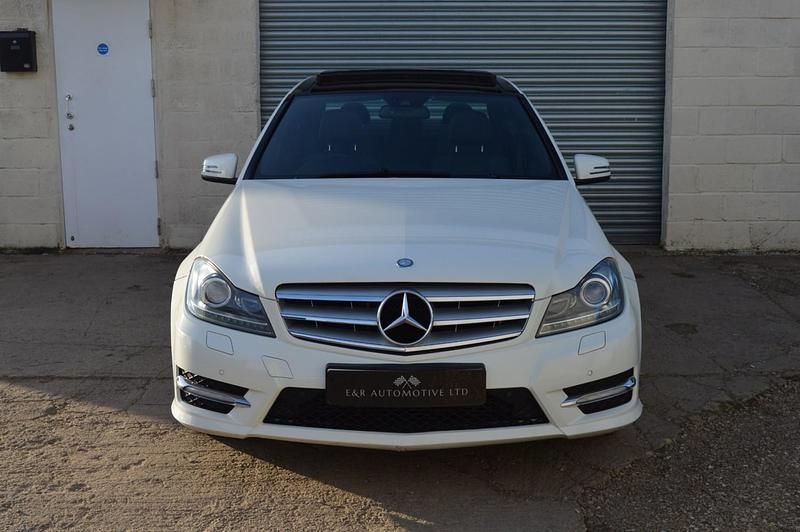 Used Mercedes C220 2012 White Sedan