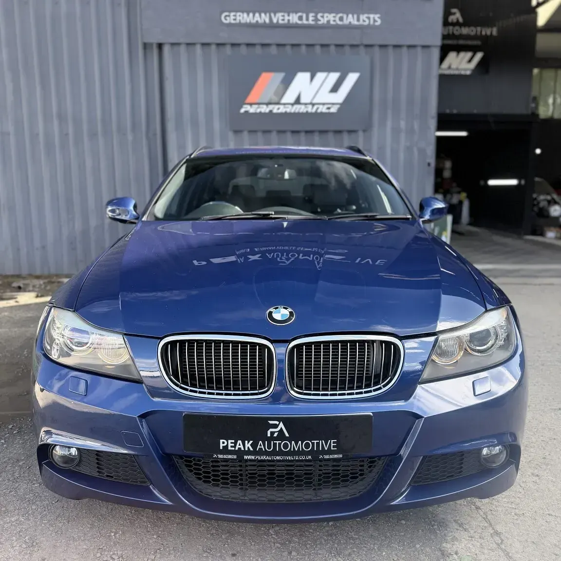 Used BMW 320 Sport Line 2011 Blue Estate