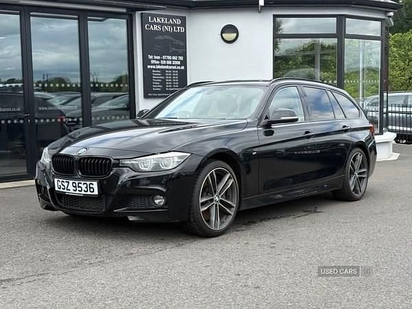 Black Used 2018 BMW 330 M Sport Estate | £14,995 (Fair price) - Image 1/4