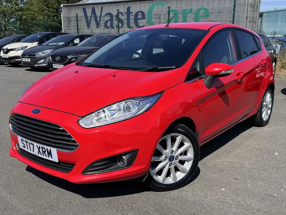 Used Ford Fiesta Titanium 2017 Red Hatchback