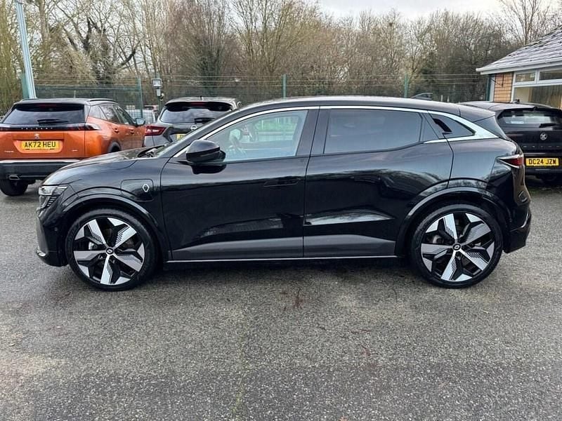 Used Renault Megane E-Tech Techno 161 kW (220 HP) 2023 Black Hatchback