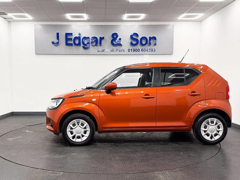 Used Suzuki Ignis SZ3 90 HP (66 kW) 2018 Orange/black SUV