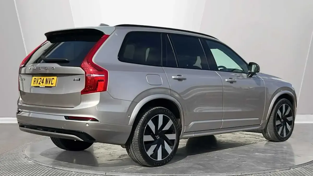 Used Volvo XC90 Ultimate 295 HP (216 kW) 2024 Other SUV