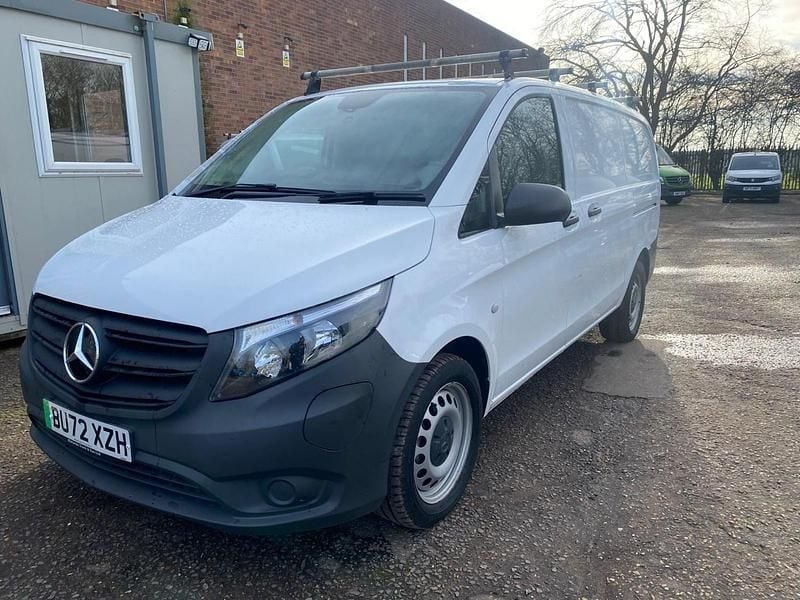 White Used 2022 Mercedes e-Vito Progressive MPV | £9,995 (Good price) - Image 1/4