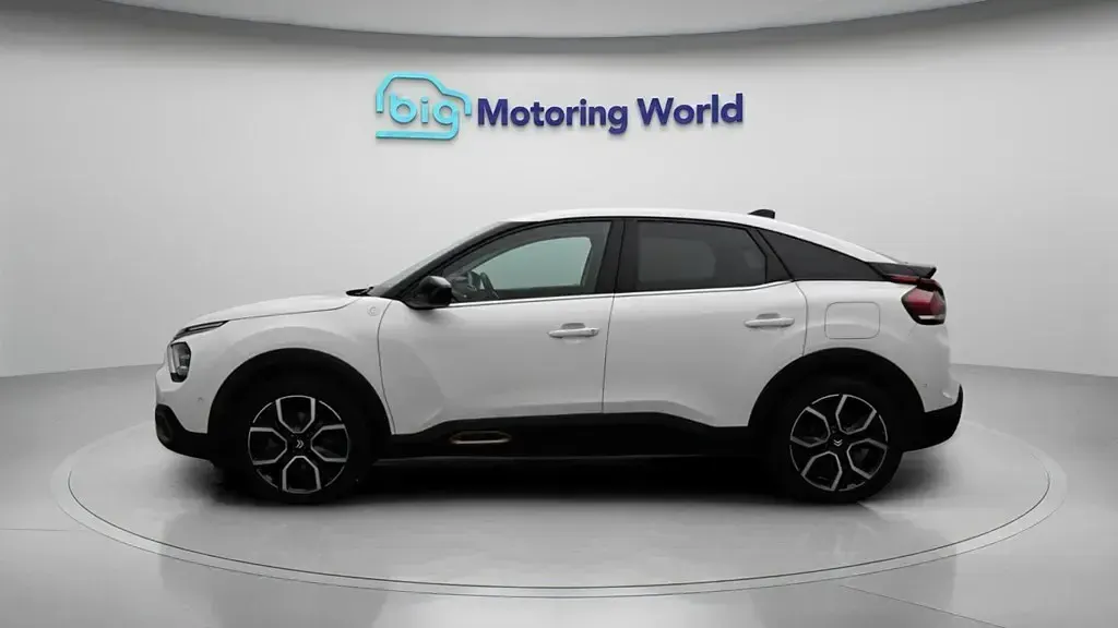 Usado Citroën e-C4 100 kW (136 HP) 2023 Citadino