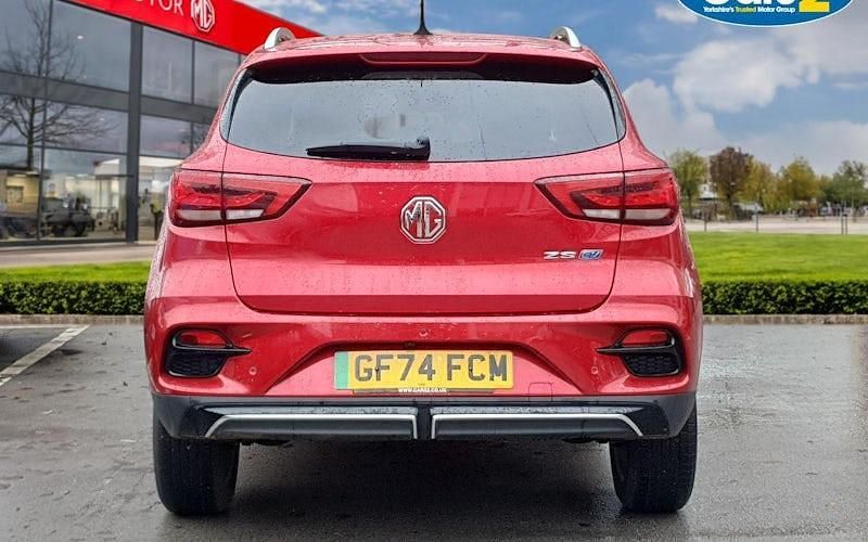 Used MG ZS Trophy Connect 128 kW (175 HP) 2022 Hatchback