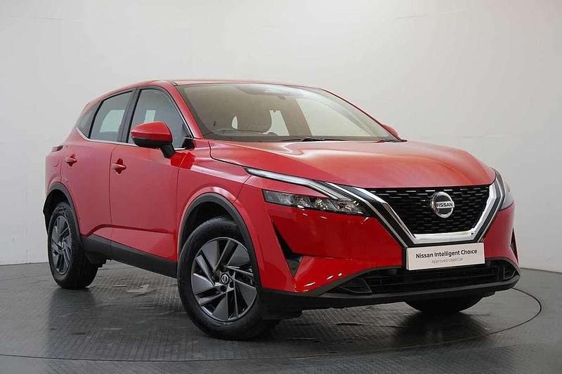 Red Used 2023 Nissan Qashqai Acenta Premium SUV | £19,899 (Good price) - Image 1/3