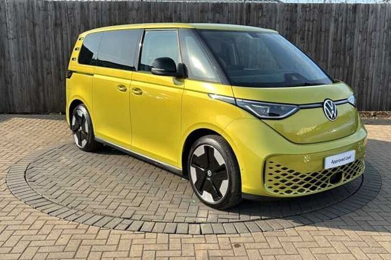 Used 2024 VW ID. Buzz Pro Van | £41,399 (Good price) - Image 1/4