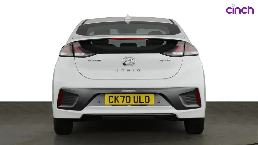 Used Hyundai Ioniq Premium 141 HP (103 kW) 2020 White Hatchback
