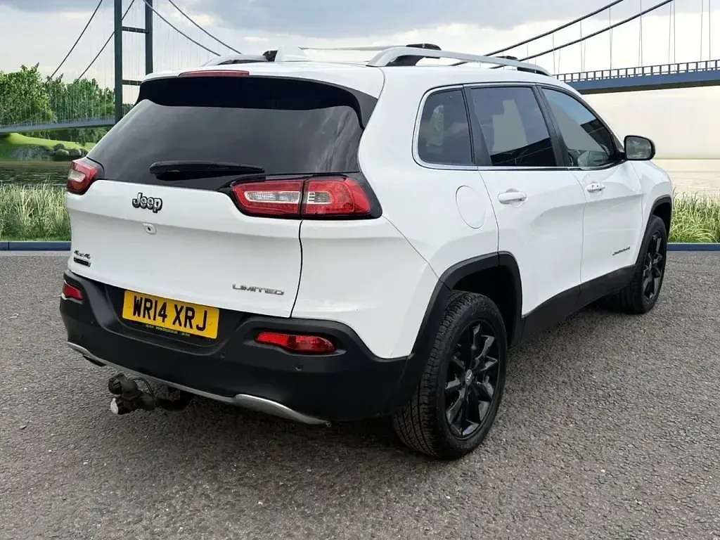 Used Jeep Cherokee Limited 140 HP (102 kW) 2014 White SUV