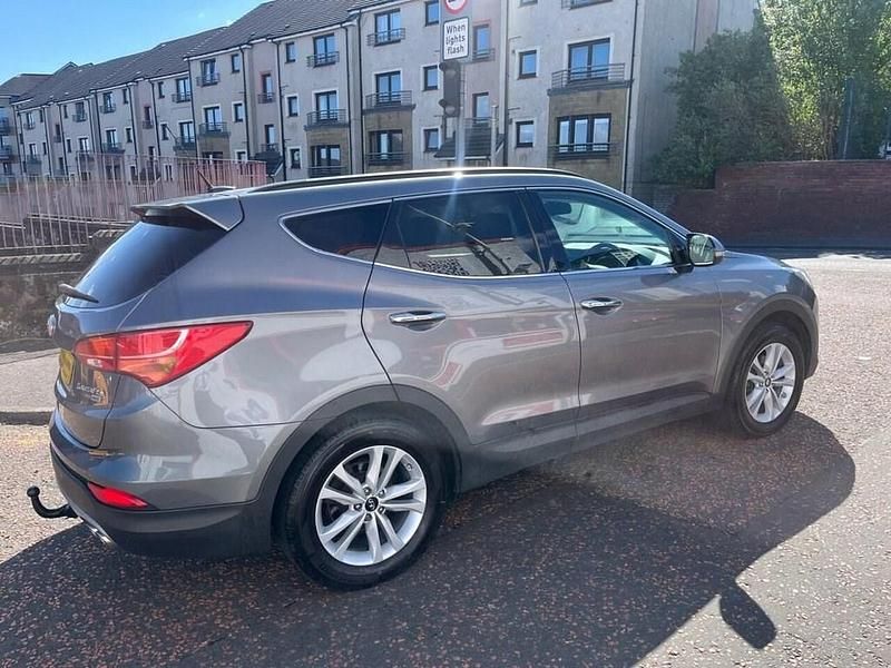 Used Hyundai Santa Fe Premium 194 HP (142 kW) 2015 Silver SUV