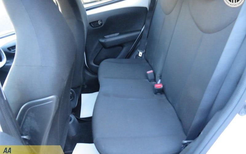 Used Peugeot 108 Active 68 HP (50 kW) 2018 Hatchback