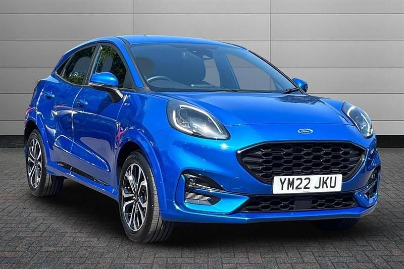 Desert island blue Used 2022 Ford Puma ST-Line Hatchback | £16,450 (Fair price) - Image 1/3