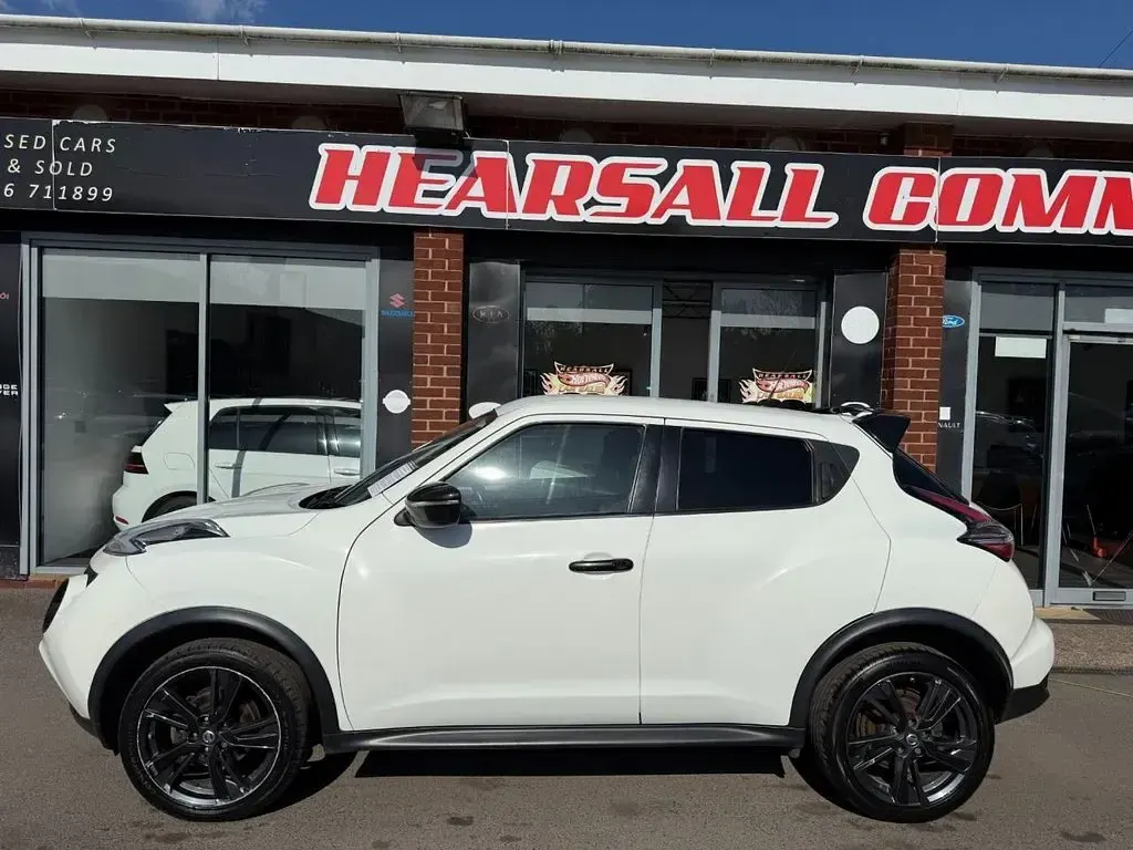 Used Nissan Juke Acenta Premium 116 HP (85 kW) 2014 White SUV