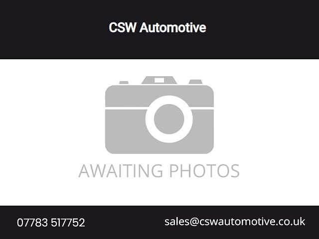 Used BMW 118 Sport Line 143 HP (105 kW) 2015 White Hatchback