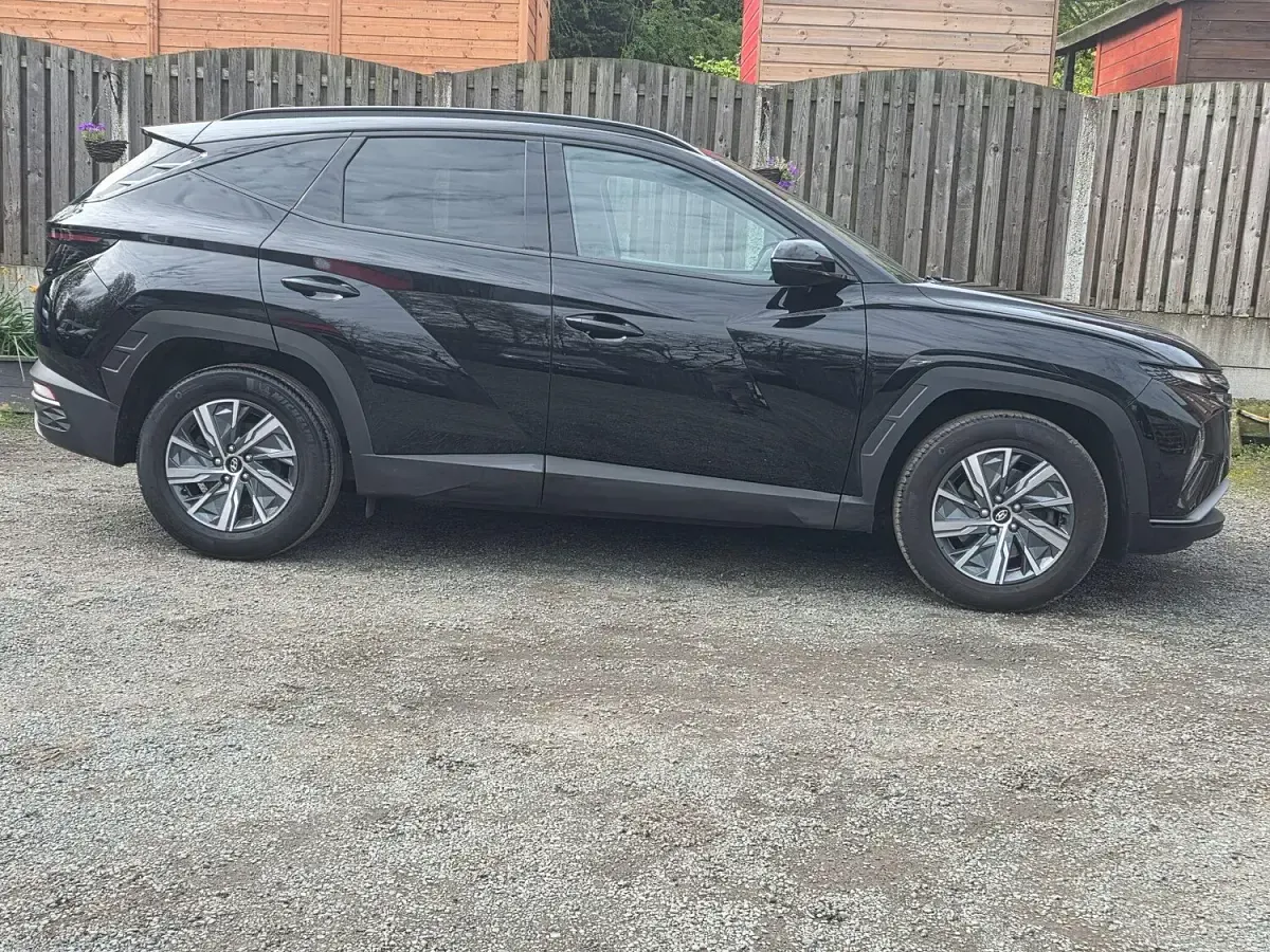 Used Hyundai Tucson SE 150 HP (110 kW) 2021 Black SUV